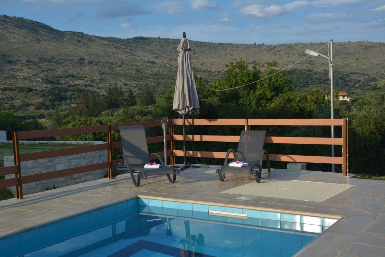 Villa Ikaros Kalamítsion Amigdhálion Exterior foto